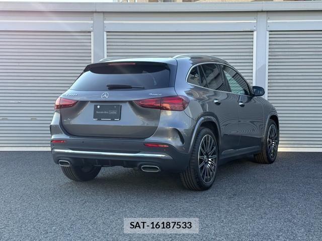 Mercedes Benz GLA-CLASS 2025-03 7618018-2