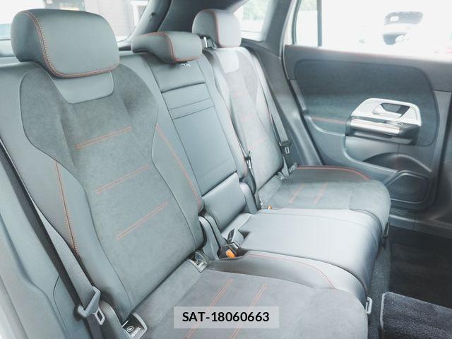 Mercedes Benz GLA-CLASS 2022-12 7618020-16
