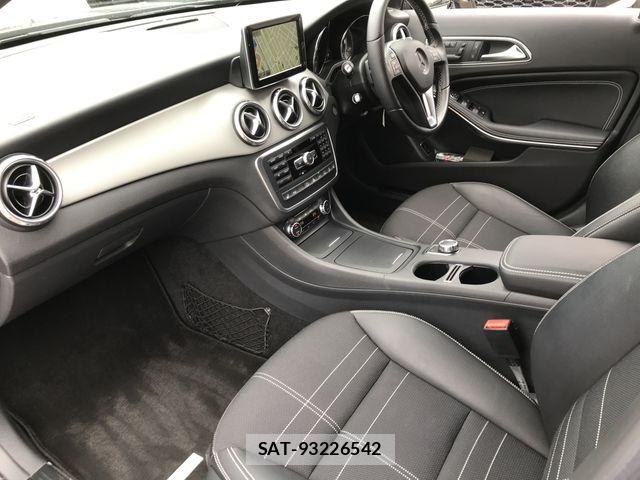 Mercedes Benz GLA-CLASS 2014-10 7618025-11