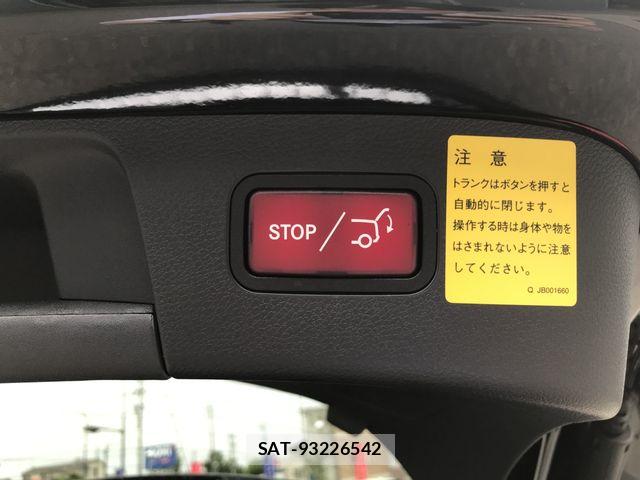 Mercedes Benz GLA-CLASS 2014-10 7618025-17