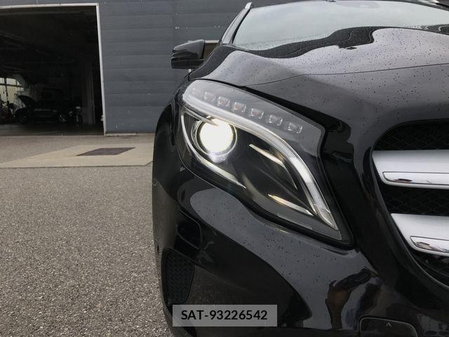 Mercedes Benz GLA-CLASS 2014-10 7618025-26