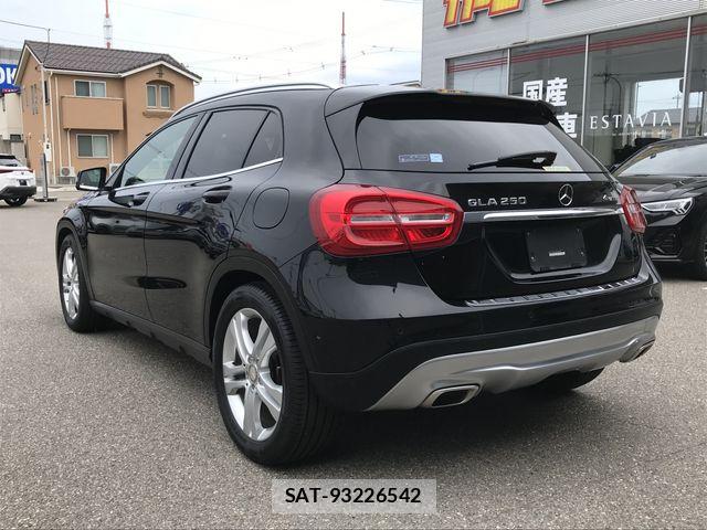 Mercedes Benz GLA-CLASS 2014-10 7618025-7