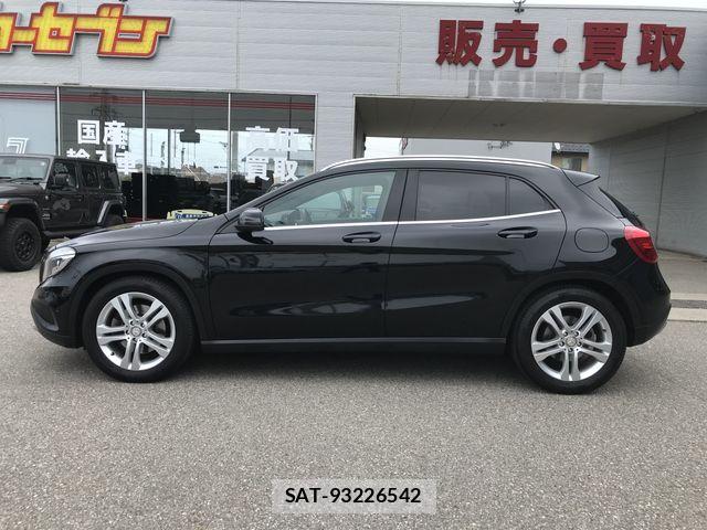 Mercedes Benz GLA-CLASS 2014-10 7618025-8
