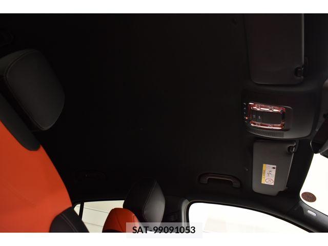Mercedes Benz GLA-CLASS 2025-11 7618019-10