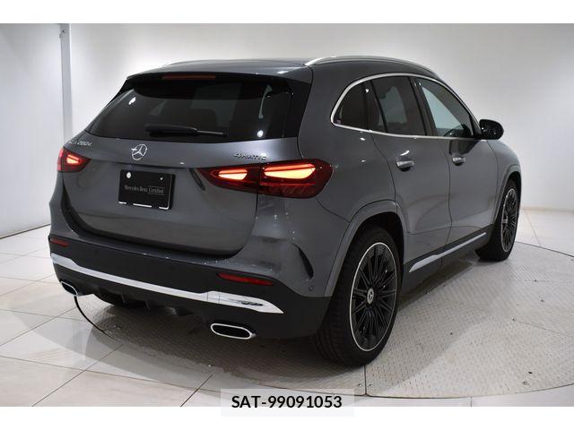 Mercedes Benz GLA-CLASS 2025-11 7618019-2