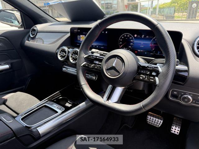 Mercedes Benz GLA-CLASS 2025-02 7618021-4