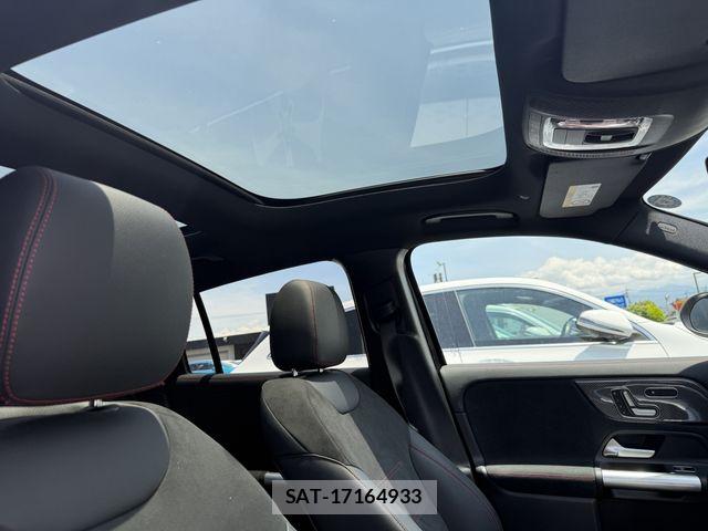 Mercedes Benz GLA-CLASS 2025-02 7618021-7