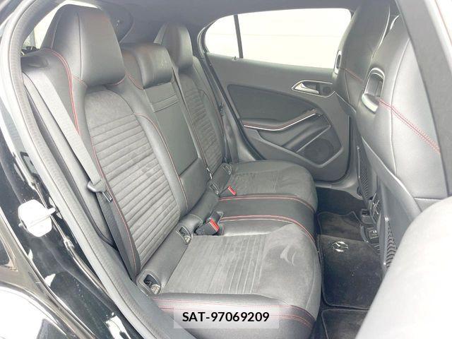 Mercedes Benz GLA-CLASS 2016-08 7618022-9