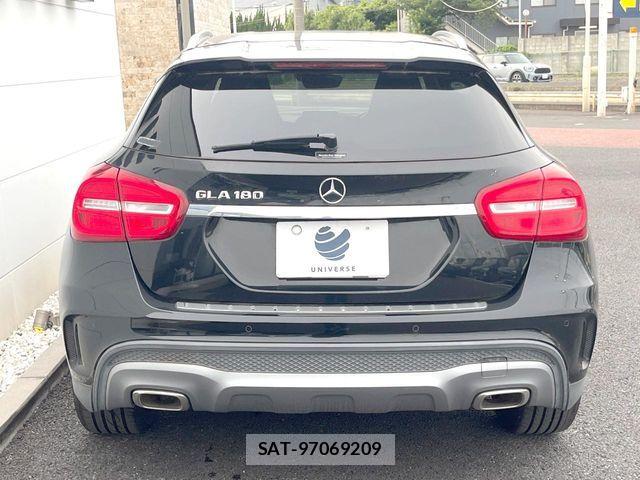 Mercedes Benz GLA-CLASS 2016-08 7618022-15