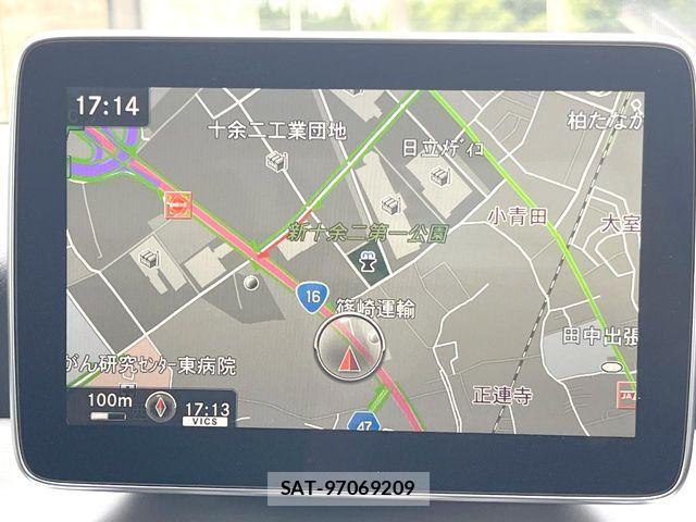 Mercedes Benz GLA-CLASS 2016-08 7618022-3