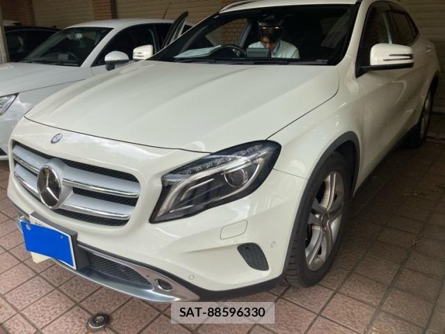 Mercedes Benz GLA-CLASS 2016-11 7618024-0
