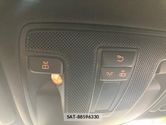 Mercedes Benz GLA-CLASS 2016-11 7618024-16