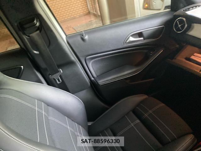 Mercedes Benz GLA-CLASS 2016-11 7618024-22