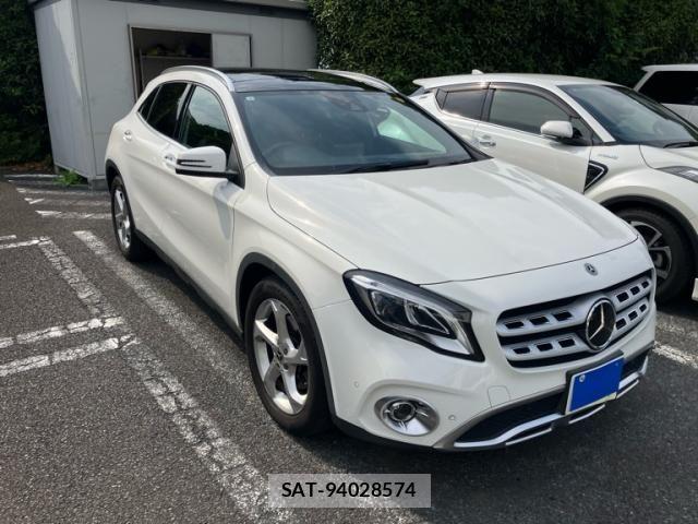 Mercedes Benz GLA-CLASS 2019-07 7618023-0