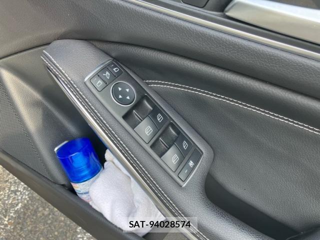 Mercedes Benz GLA-CLASS 2019-07 7618023-8