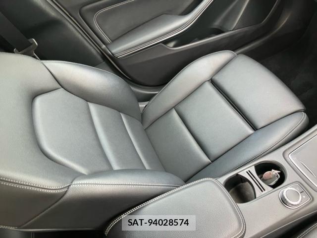 Mercedes Benz GLA-CLASS 2019-07 7618023-11