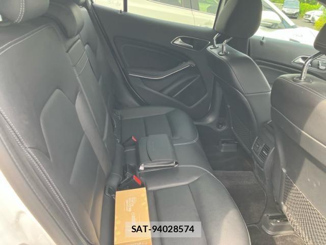 Mercedes Benz GLA-CLASS 2019-07 7618023-12