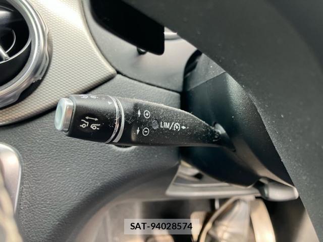 Mercedes Benz GLA-CLASS 2019-07 7618023-17