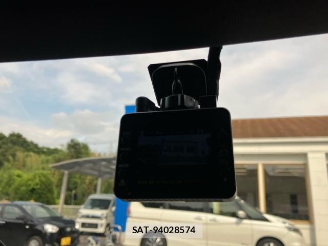 Mercedes Benz GLA-CLASS 2019-07 7618023-26