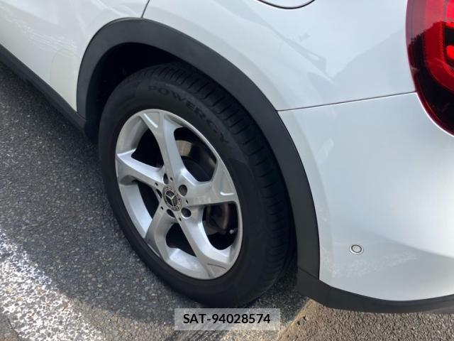 Mercedes Benz GLA-CLASS 2019-07 7618023-6
