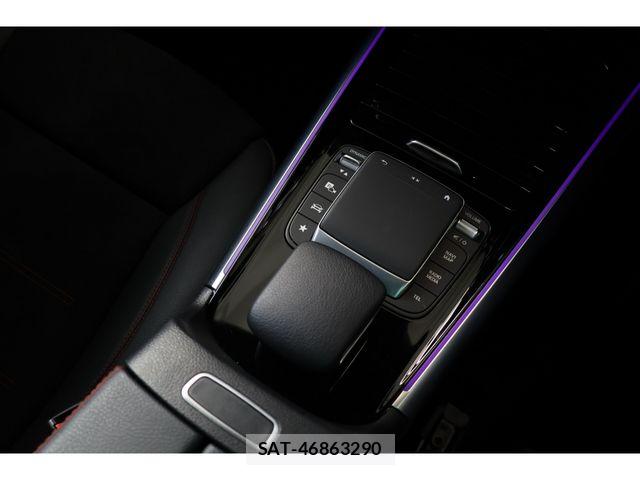 Mercedes Benz GLA-CLASS 2023-05 7725569-18