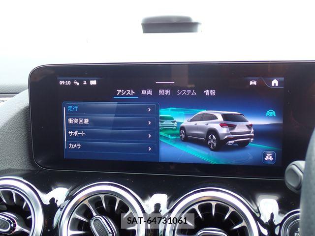 Mercedes Benz GLA-CLASS 2023-11 7725567-17