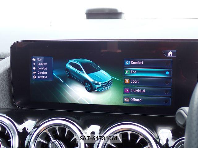 Mercedes Benz GLA-CLASS 2023-11 7725567-18