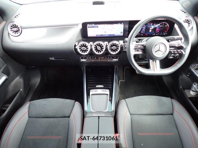 Mercedes Benz GLA-CLASS 2023-11 7725567-1
