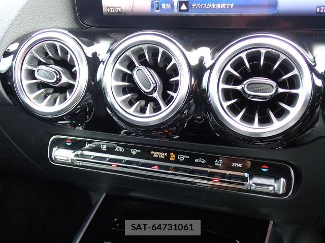 Mercedes Benz GLA-CLASS 2023-11 7725567-19