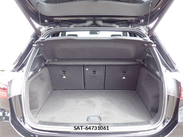 Mercedes Benz GLA-CLASS 2023-11 7725567-27