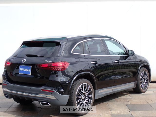 Mercedes Benz GLA-CLASS 2023-11 7725567-2