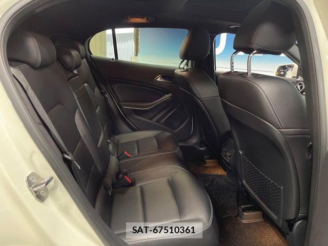 Mercedes Benz GLA-CLASS 2018-03 7725577-9