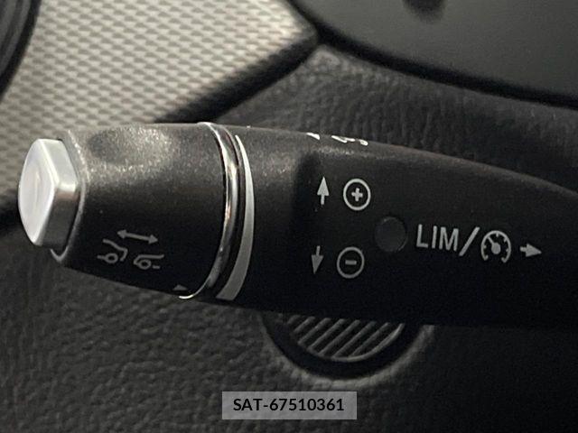 Mercedes Benz GLA-CLASS 2018-03 7725577-5