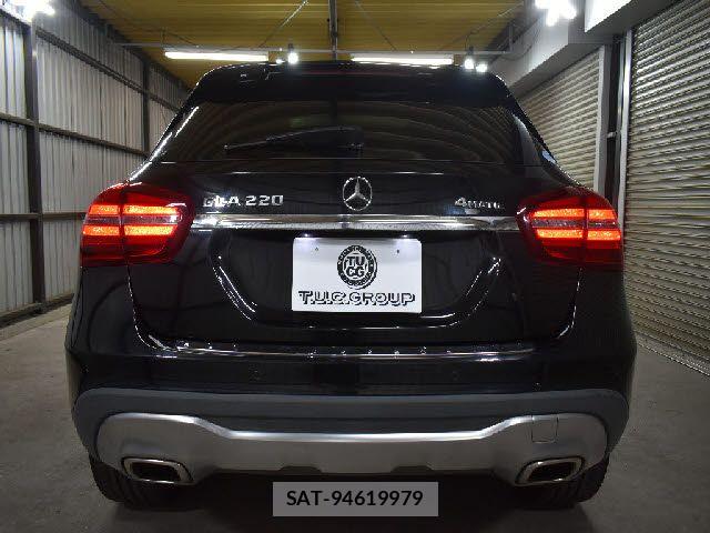 Mercedes Benz GLA-CLASS 2017-07 7725571-28