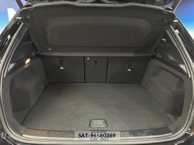 Mercedes Benz GLA-CLASS 2024-10 7725566-11