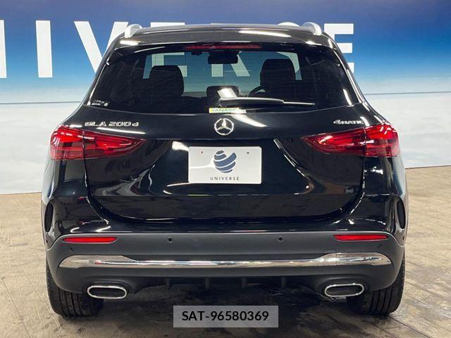 Mercedes Benz GLA-CLASS 2024-10 7725566-15
