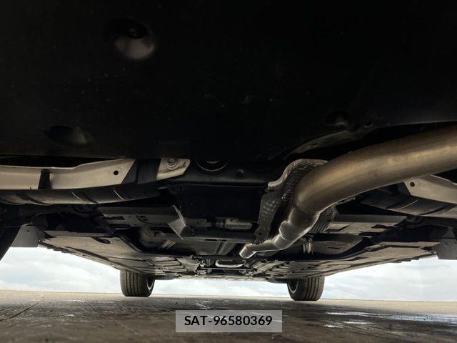 Mercedes Benz GLA-CLASS 2024-10 7725566-19