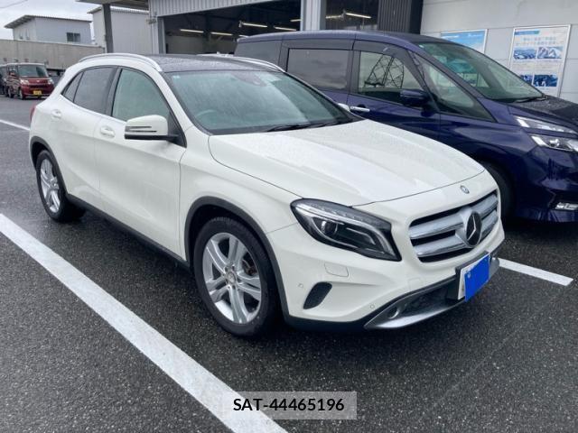Mercedes Benz GLA-CLASS 2014-07 7725579-1