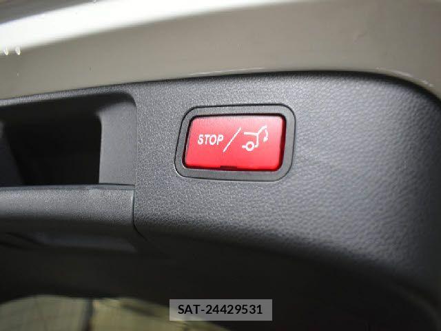 Mercedes Benz GLA-CLASS 2017-09 7725570-20