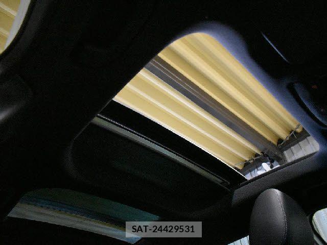 Mercedes Benz GLA-CLASS 2017-09 7725570-4