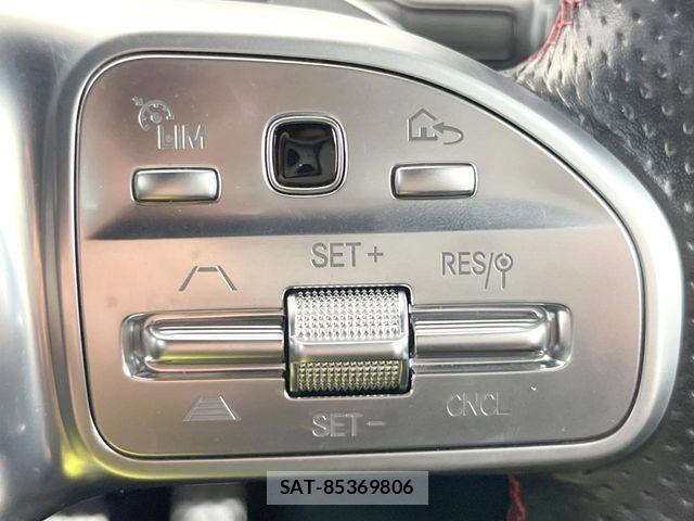 Mercedes Benz GLA-CLASS 2021-11 7725568-3