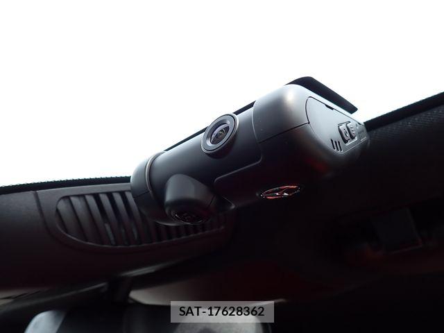 Mercedes Benz GLA-CLASS 2025-07 7786968-13