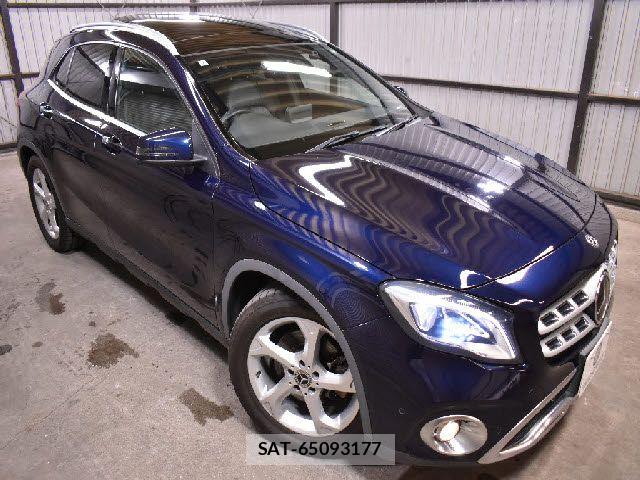 Mercedes Benz GLA-CLASS 2017-09 7877718-22