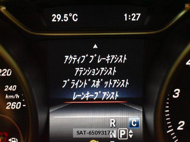 Mercedes Benz GLA-CLASS 2017-09 7877718-6