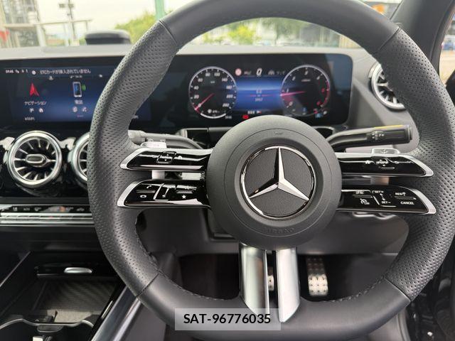 Mercedes Benz GLA-CLASS 2025-10 7877707-3