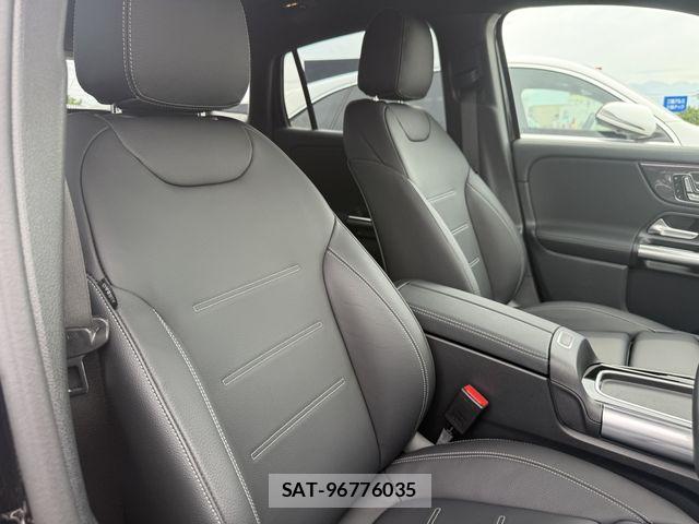 Mercedes Benz GLA-CLASS 2025-10 7877707-7