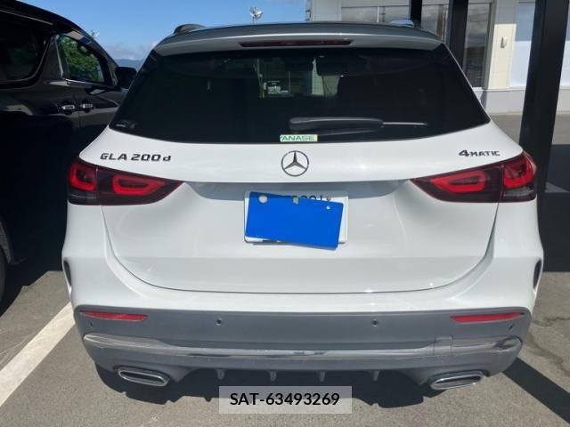 Mercedes Benz GLA-CLASS 2022-10 7877717-11