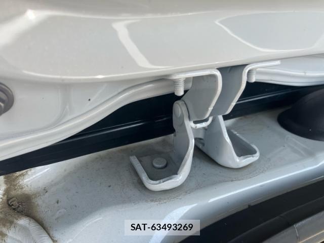 Mercedes Benz GLA-CLASS 2022-10 7877717-16