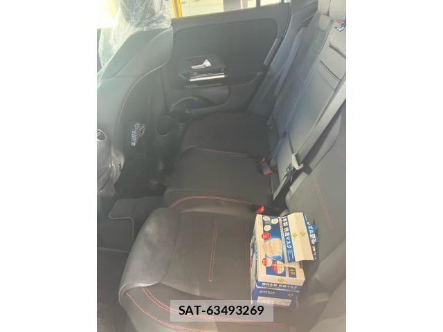 Mercedes Benz GLA-CLASS 2022-10 7877717-22