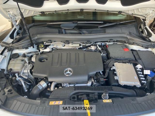 Mercedes Benz GLA-CLASS 2022-10 7877717-7